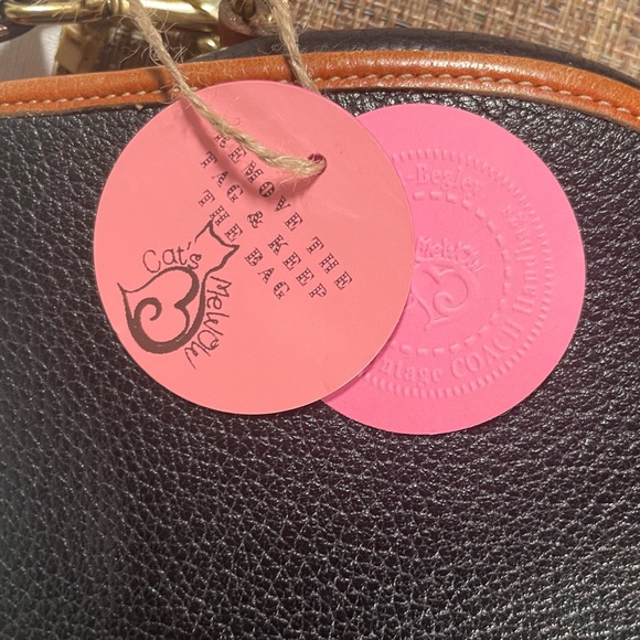 ❤️SOLD❤️ Vintage Dooney & Bourke Black Equestrian Over & Under Bag - Picture 5 of 8